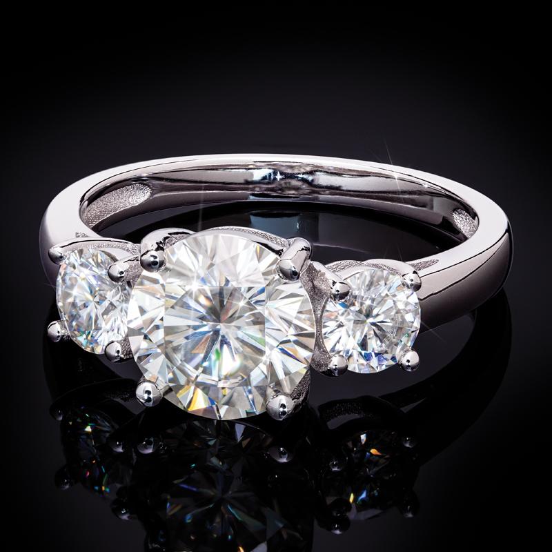 Moissanite 3-Stone Ring (1 1/2 ctw)